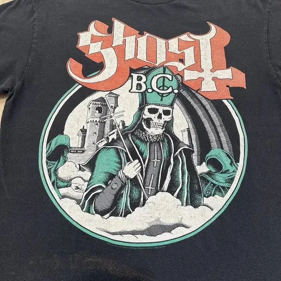 GHOST Band T Shirt Thrashed Distressed Men’s Large Faded Papa Emeritus III 21x25 - Picture 2 of 15